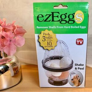 ezEggs - Hard Boiled Egg Peeler 3 Egg Peeler - As Seen On TV